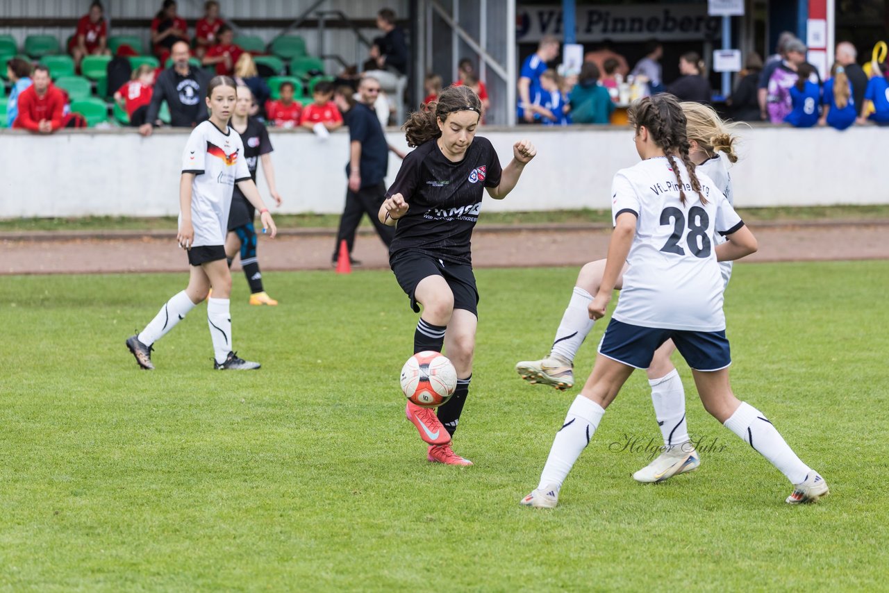 Bild 590 - Loewinnen Cup